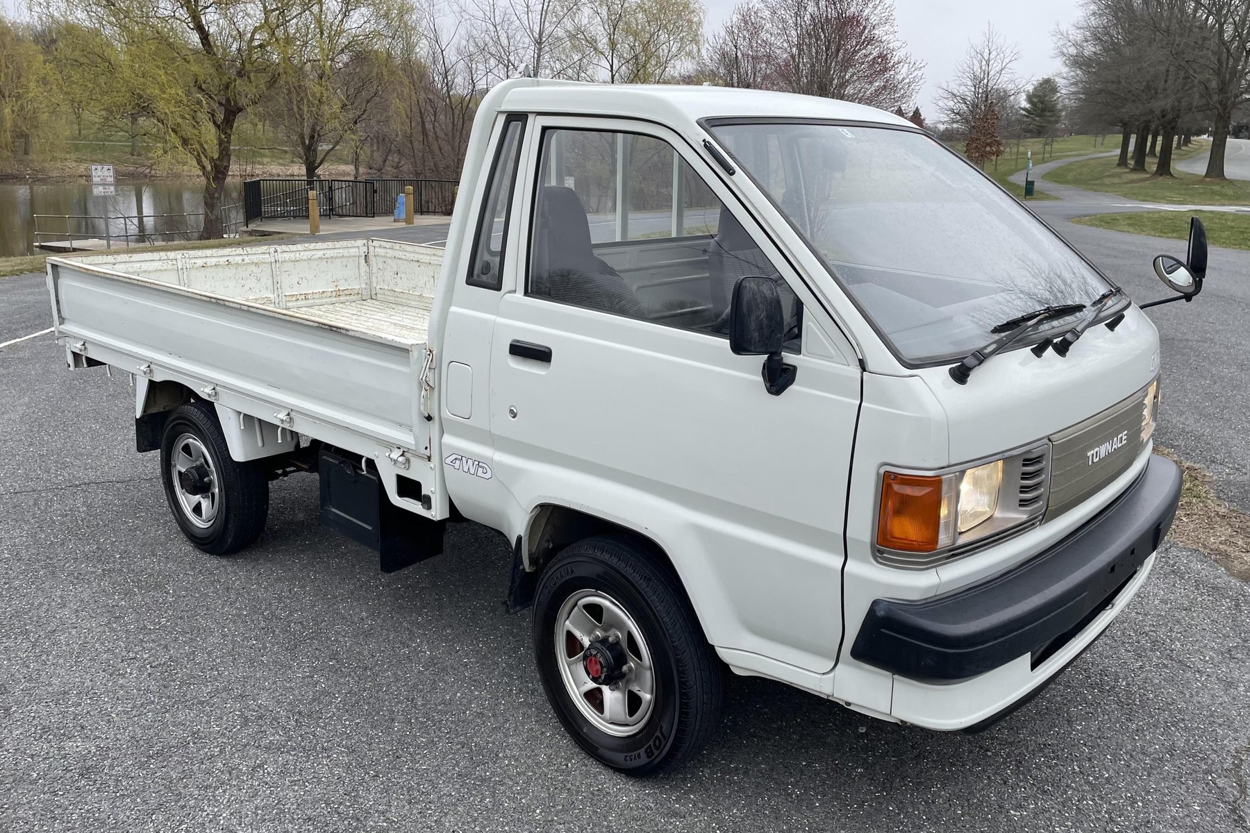 1991 Toyota TownAce CM650013033 Hagerty Valuation Tools